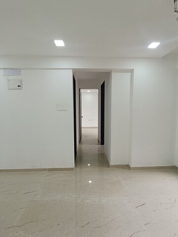 Room in 1 BHK Apartment at Neminath Nemi Bhavan, Goregaon West – for Rent