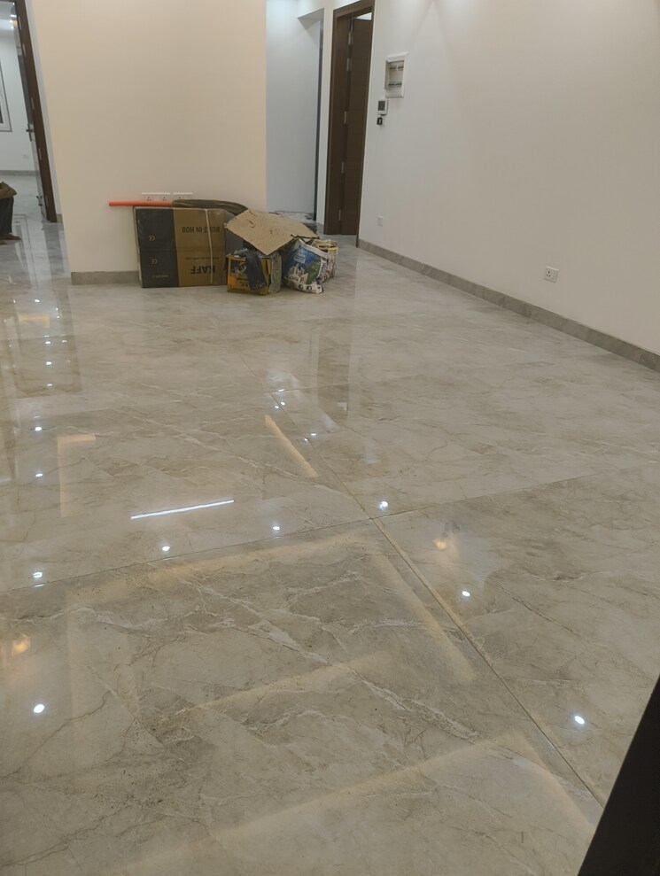 Room, vasant kunj 4 Bedroom 2500 Sq.Ft. Apartment In Vasant Kunj Delhi 9167833