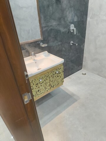 Bathroom in 4 BHK Apartment at Vasant Kunj – for Sale