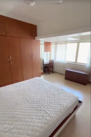 2 BHK Apartment For Rent in Juhu