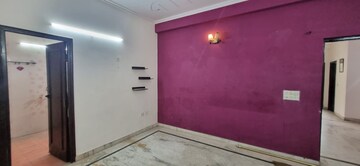 Room in 2 BHK Independent House at Sector 39 – for Rent