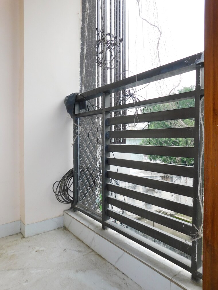 undefined, lajpat nagar ii 2 Bedroom 100 Sq.Yd. Builder Floor In Lajpat Nagar ii Delhi 9167812