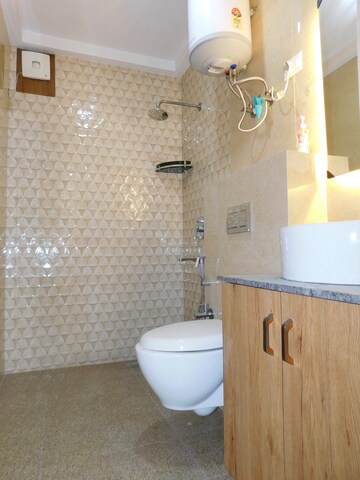 Bathroom in 2 BHK Builder Floor at Lajpat Nagar ii – for Rent