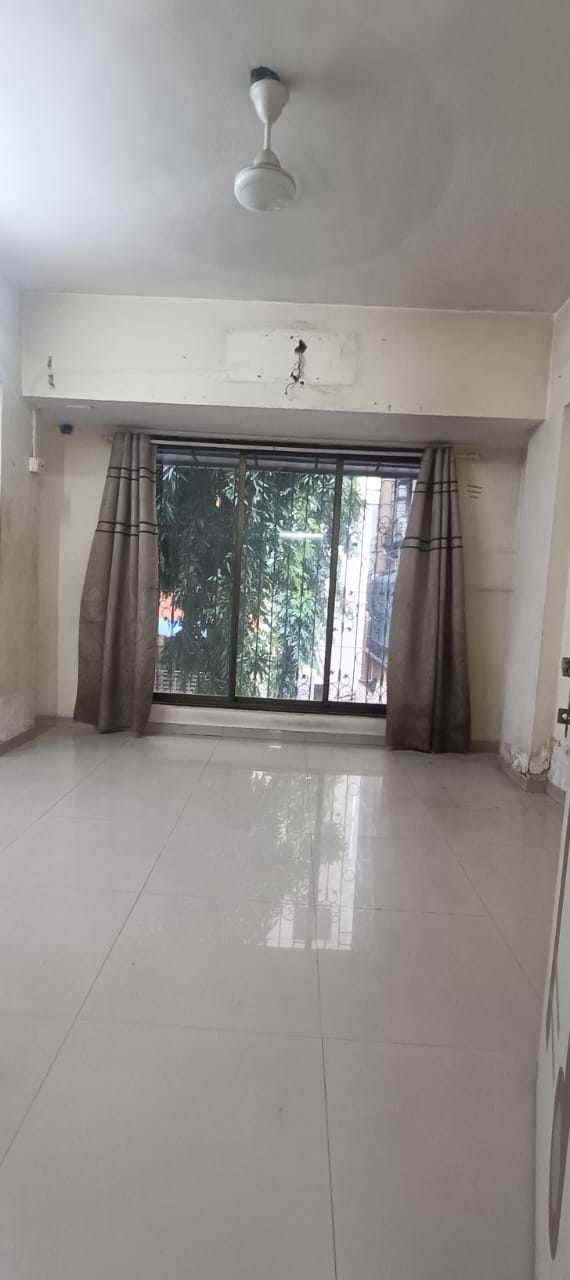 1 BHK + Extra Room Apartment For Rent in Shree Parvati Society