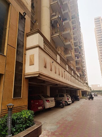 3 BHK Apartment – Exterior View View at Migsun Twiinz, Eta Ii Greater Noida - for Sale