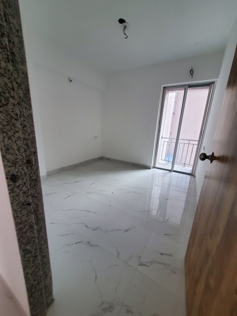 Bathroom, rk-cosmos-chs 2 Bedroom 542 Sq.Ft. Apartment In Thane West Thane 9167861