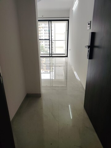 Room in 2 BHK Apartment at Unique Youtopia, Kharadi – for Rent