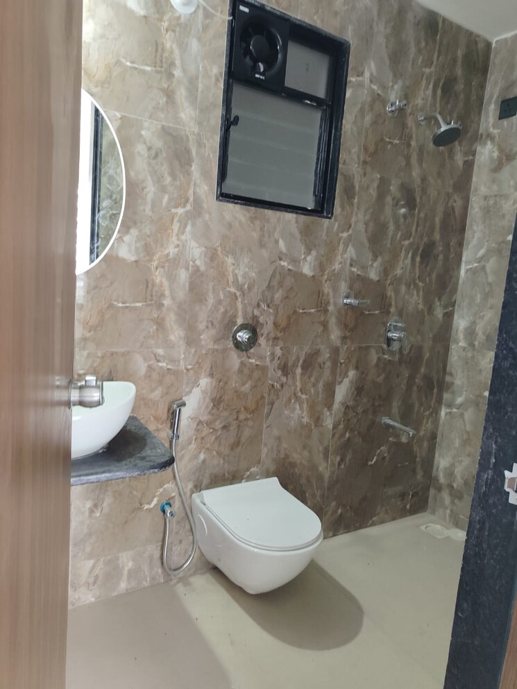 Bathroom, unique-youtopia 2 Bedroom 757 Sq.Ft. Apartment In Kharadi Pune 9167604
