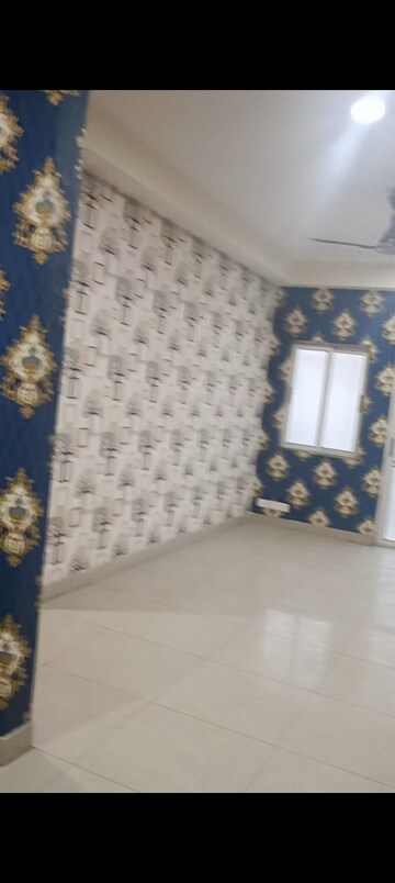 Master Plan in 4 BHK Apartment at Landcraft Golf Links, Pandav Nagar – for Sale