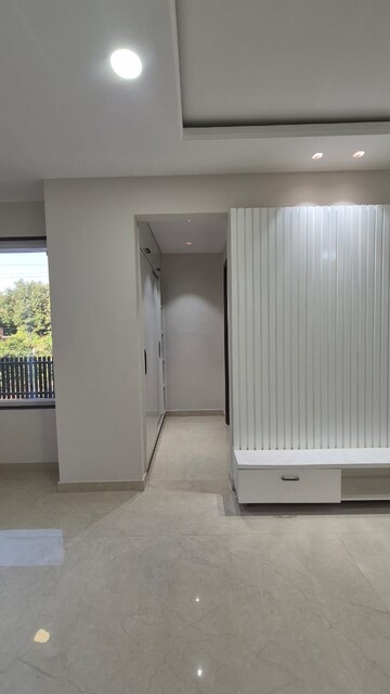 Room in 4 BHK Builder Floor at Sector 21c – for Sale