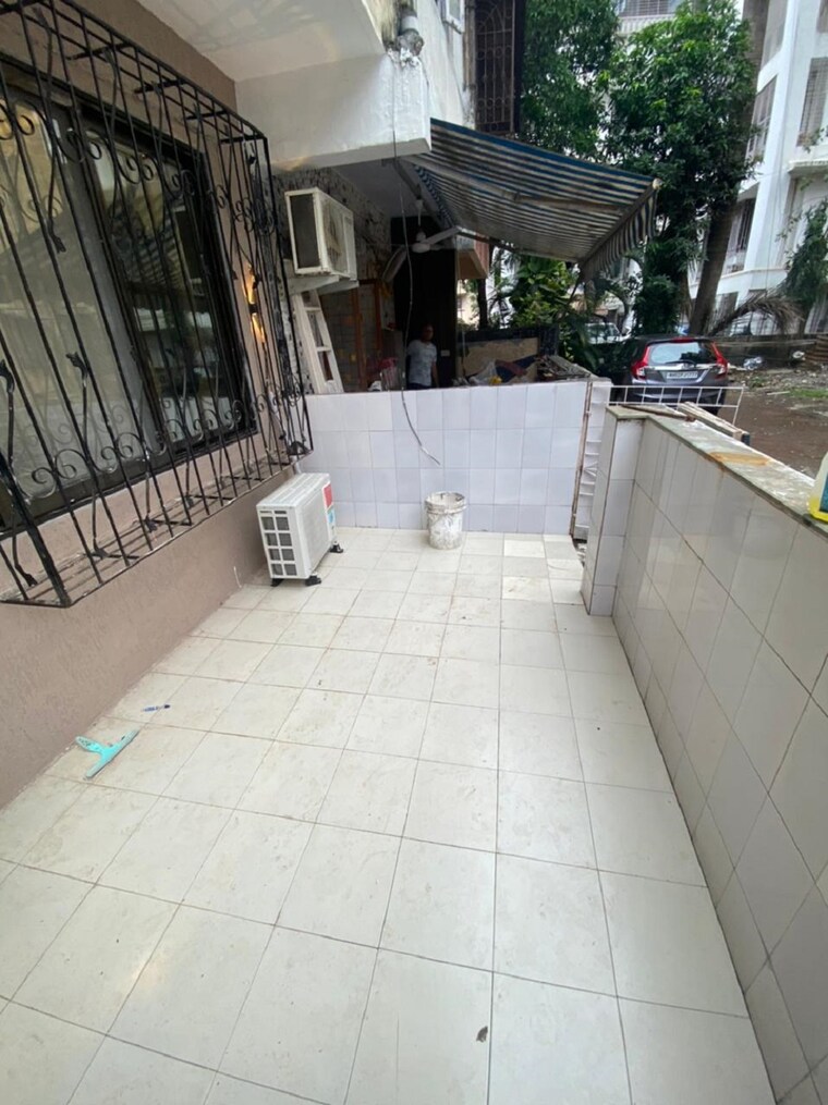 Balcony, bandra west 1.5 Bedroom 550 Sq.Ft. Apartment In Bandra West Mumbai 9167967