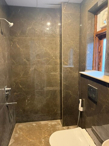 Master Bedroom in 3.5 BHK Apartment at Jal Vayu Vihar Noida, Sector 21 – for Rent