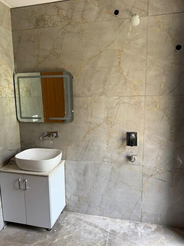 Bathroom in 3.5 BHK Apartment at Jal Vayu Vihar Noida, Sector 21 – for Rent