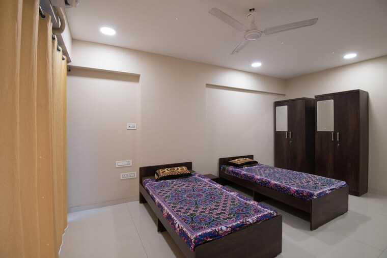 Bedroom, santacruz east Pg For Boys In Santacruz East 9167972