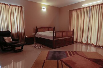 Master Bedroom in 4 BHK Apartment at Marvel Bounty, Hadapsar – for Rent