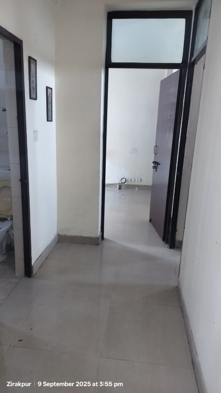 undefined, skyline-park 3 Bedroom 1500 Sq.Ft. Apartment In Vip Road Zirakpur 9167950