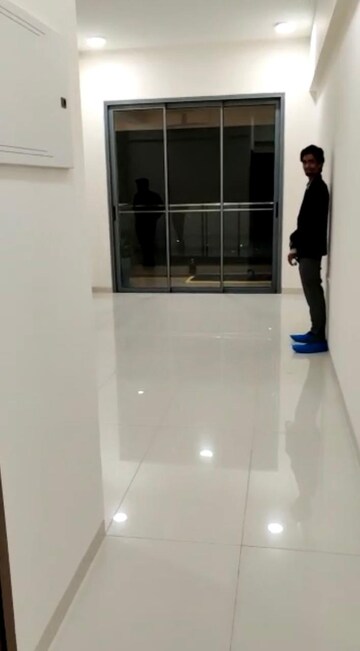 Furnished Amenities in 3 BHK Apartment at The Prestige City, Mulund West – for Sale