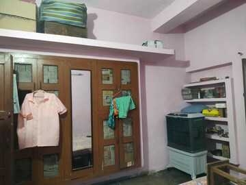 Living Room in 2 BHK Independent House at Mahanagar – for Rent