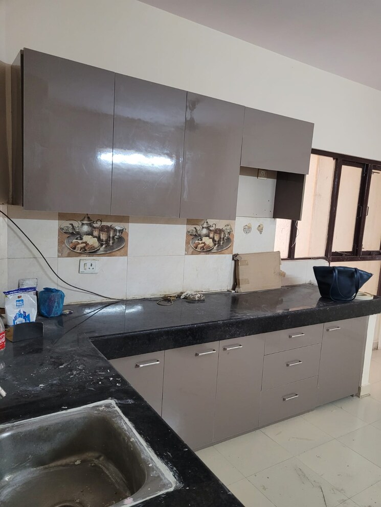 Kitchen, klj-platinum-plus 2 Bedroom 669 Sq.Ft. Apartment In Sector 77 Faridabad 9168176