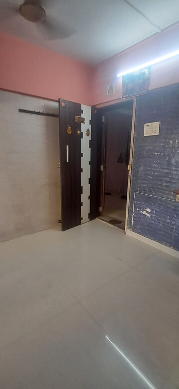 Furnished Amenities in 1 RK Apartment at Unity Apartment Malad, Malad West – for Rent