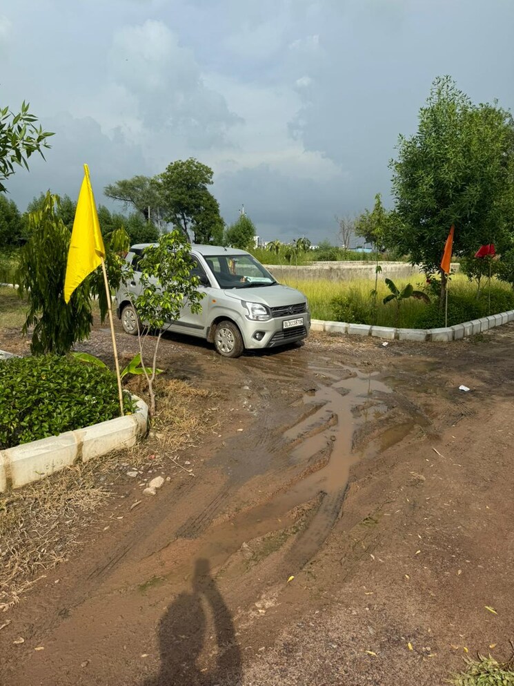 Exterior View, nh 19  100 Sq.Yd. Plot In Nh 19 Vrindavan 9168173