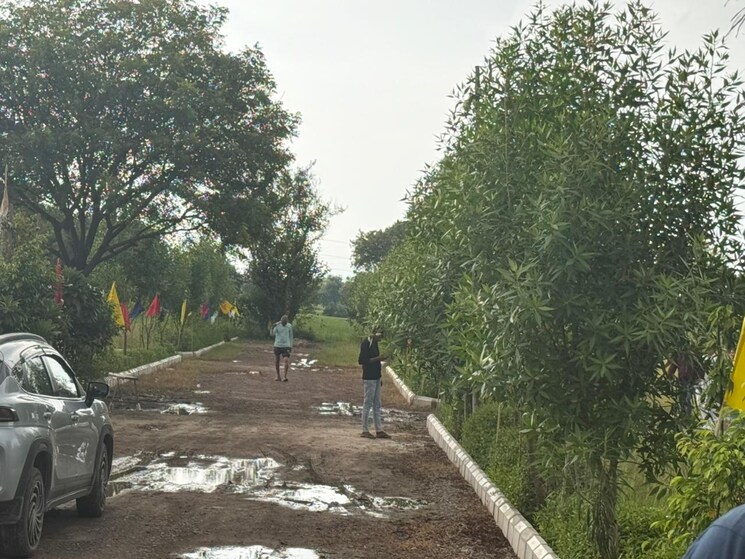 undefined, nh 19  100 Sq.Yd. Plot In Nh 19 Vrindavan 9168173