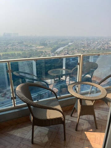 Gym in Studio Apartment at Gaur City Center, Sector 4 Greater Noida – for Rent