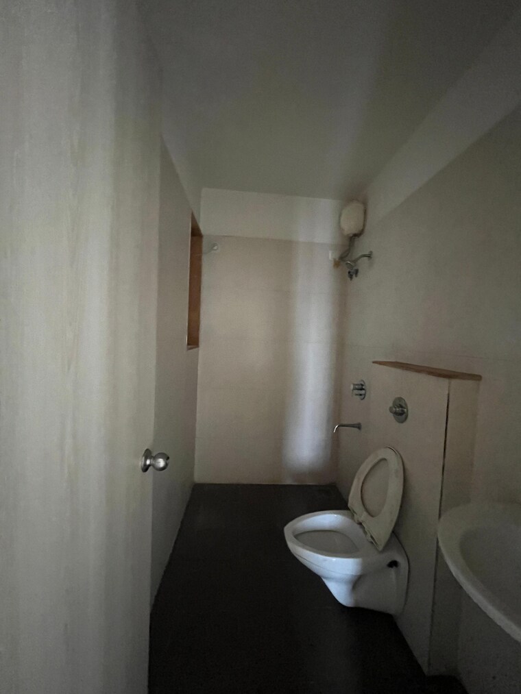 Bathroom, lodha-casa-bella-gold 2 Bedroom 932 Sq.Ft. Apartment In Dombivli East Thane 9168186