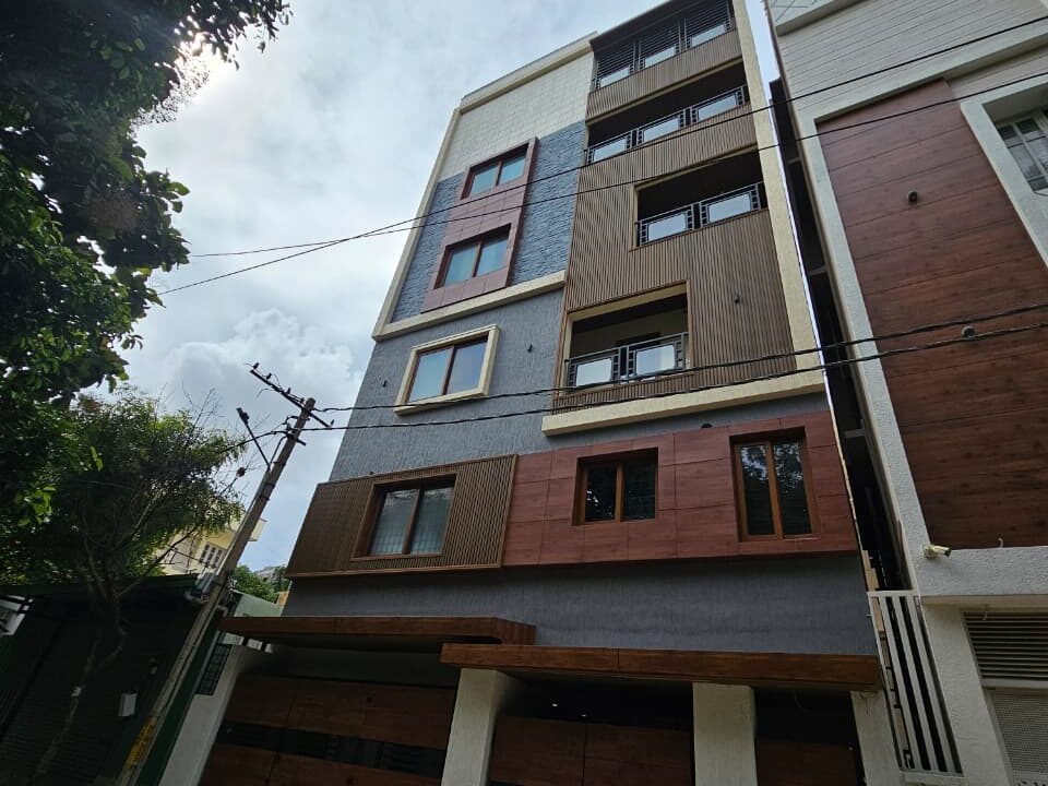 6+ BHK + Pooja Room Independent House For Sale in Jakkuru