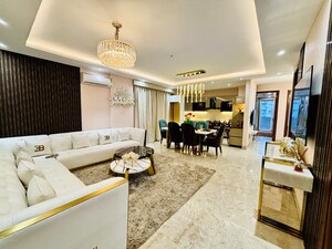 Team Area in 3 BHK Apartment at Trishla City, Patiala Road – for Sale