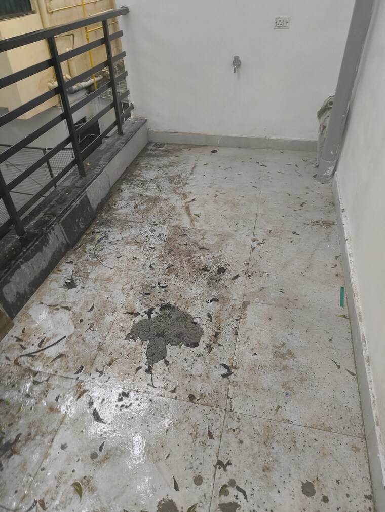 Balcony, vasant kunj 4 Bedroom 2500 Sq.Ft. Apartment In Vasant Kunj Delhi 9168342