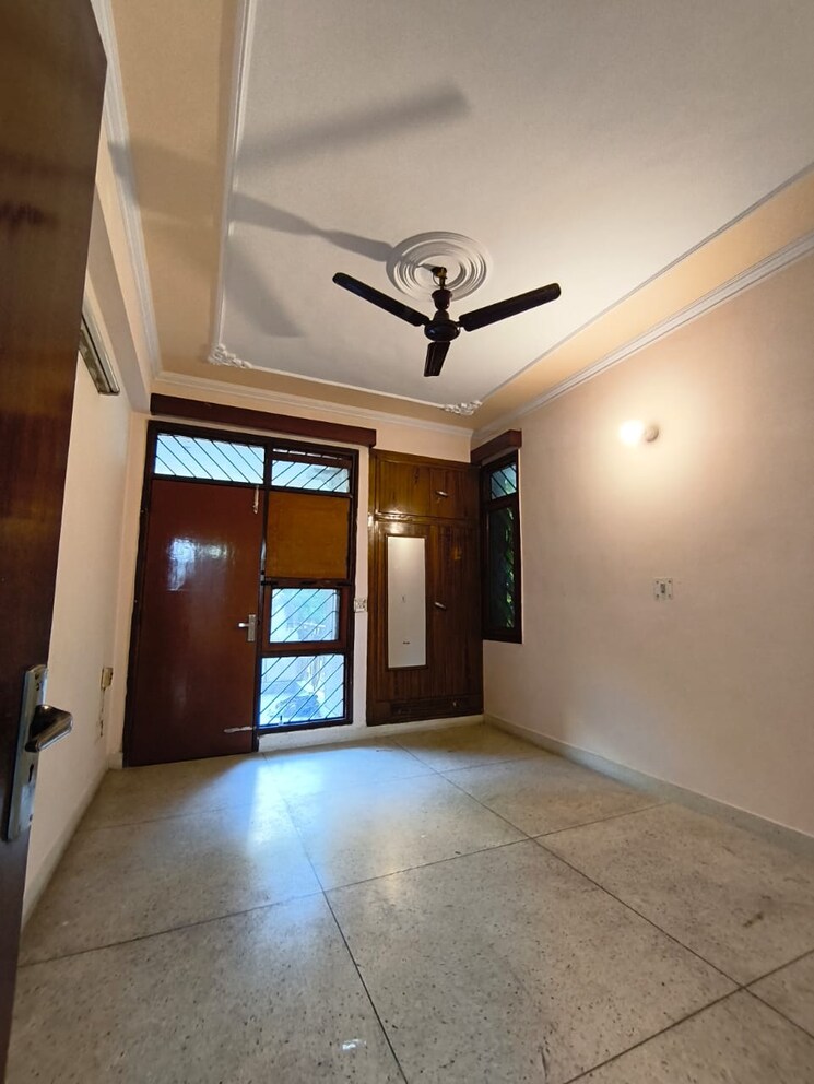 Room, shiv-shakti-apartments-faridabad 3 Bedroom 1400 Sq.Ft. Apartment In Sector 21c Faridabad 9168294