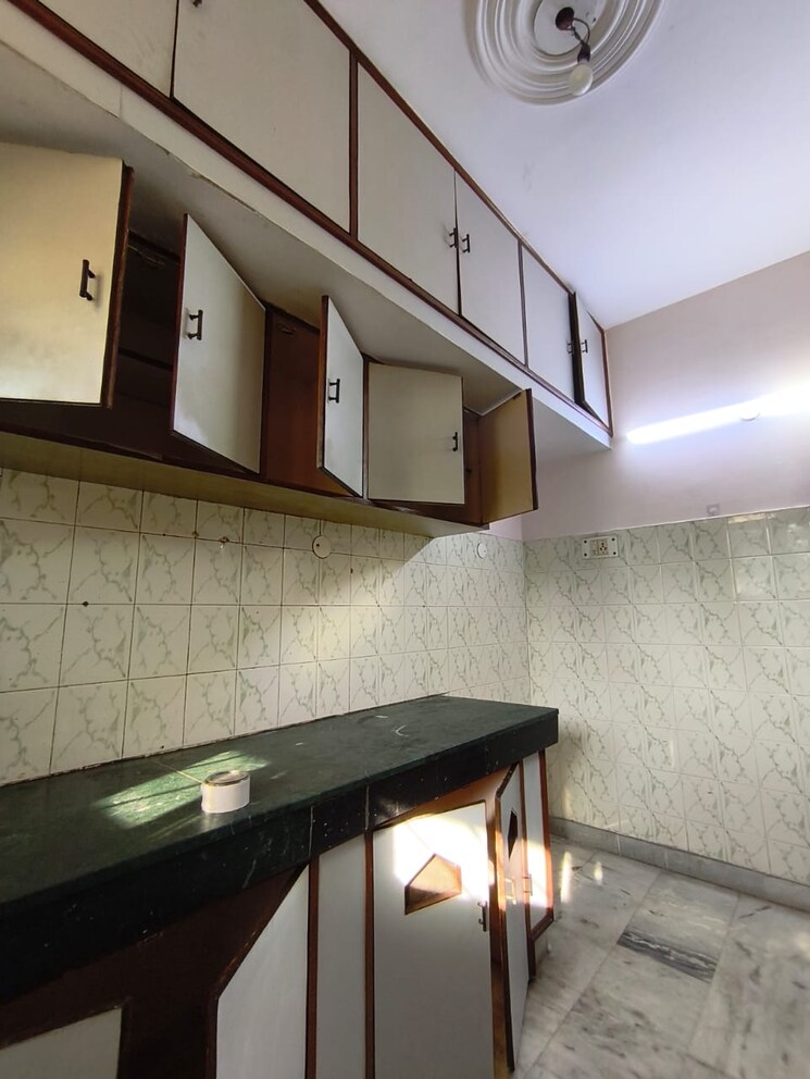 Kitchen, shiv-shakti-apartments-faridabad 3 Bedroom 1400 Sq.Ft. Apartment In Sector 21c Faridabad 9168294