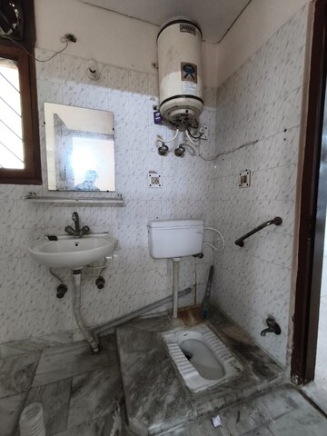 Bathroom in 3 BHK Apartment at Shiv Shakti Apartments Faridabad, Sector 21c – for Rent
