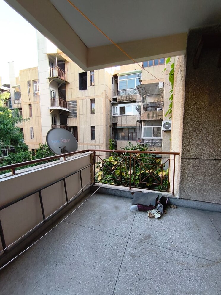 Balcony, shiv-shakti-apartments-faridabad 3 Bedroom 1400 Sq.Ft. Apartment In Sector 21c Faridabad 9168294