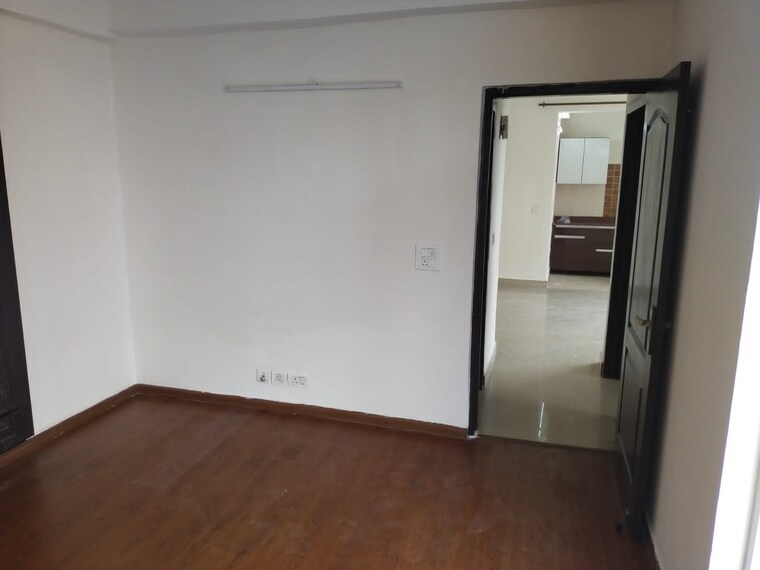 Room, nimbus-the-hyde-park 3 Bedroom 1550 Sq.Ft. Apartment In Sector 78 Noida 9168343