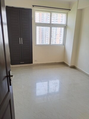 Room in 3 BHK Apartment at Nimbus The Hyde park, Sector 78 – for Sale