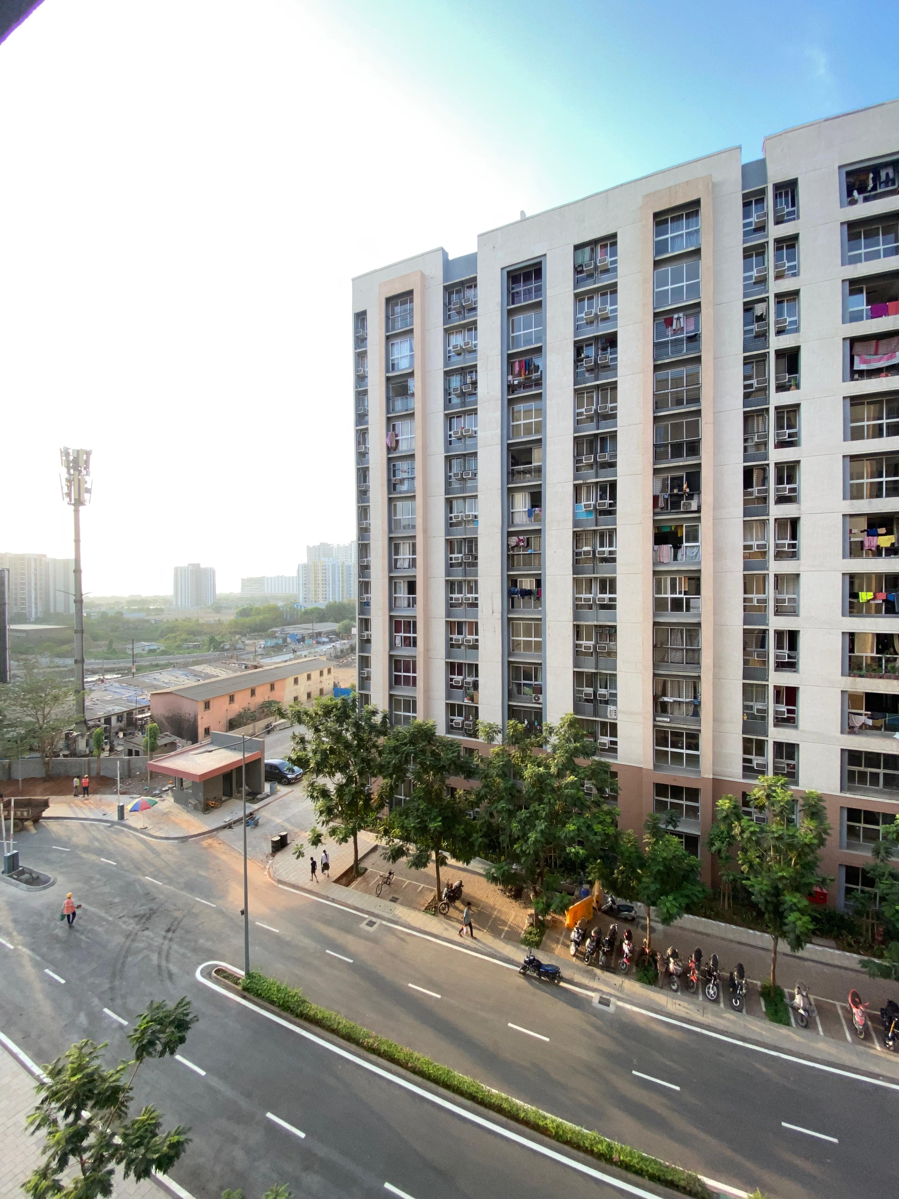 2 BHK + Pooja Room Apartment For Rent in Lodha Palava City