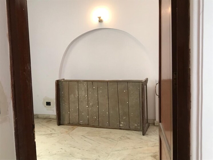 Bathroom, sector 20 3 Bedroom 4200 Sq.Ft. Independent House In Sector 20 Noida 9168352