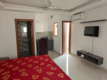 Bedroom in 2 BHK Builder Floor at SS Southend Floors, South City 2 – for Rent