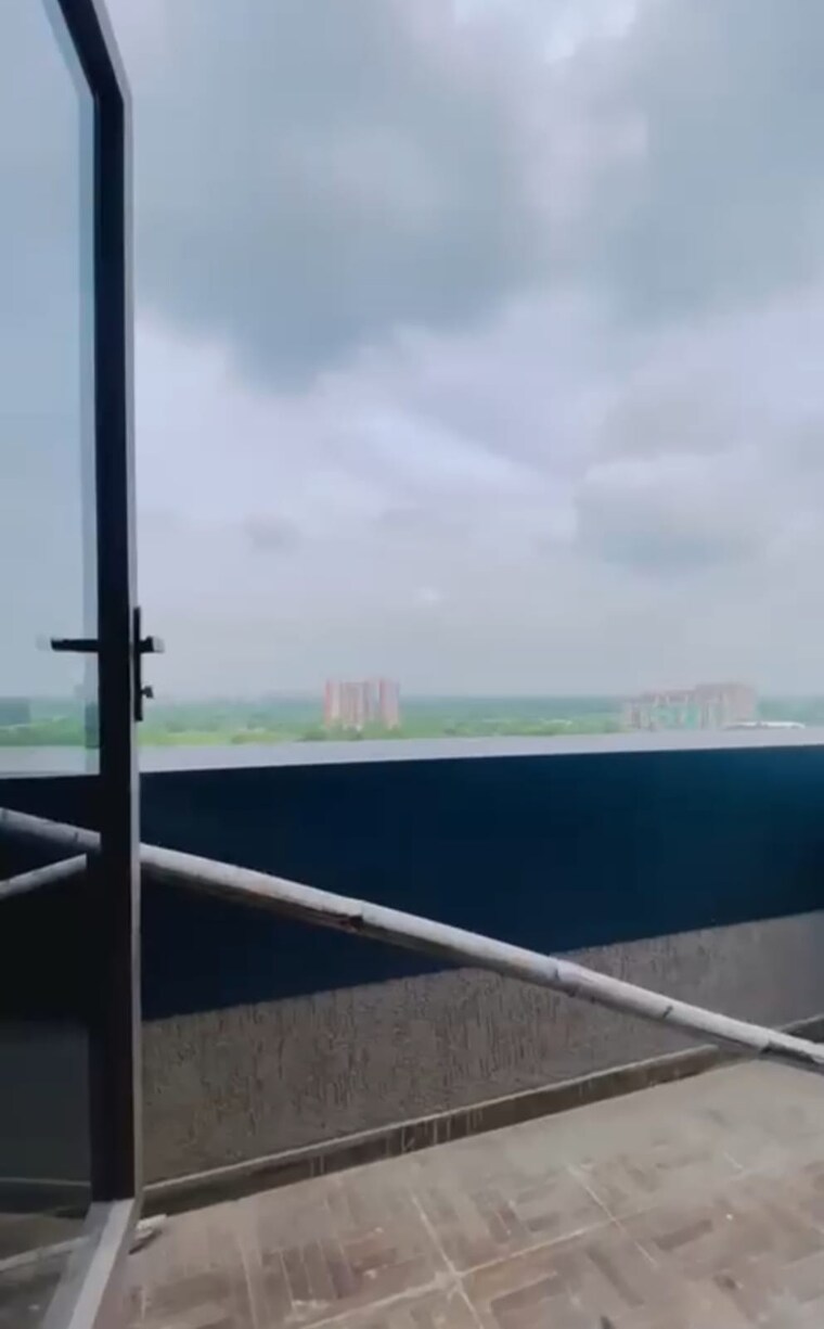 Swimming Pool, gota Commercial Office Space 961 Sq.Ft. In Gota Ahmedabad 9168402