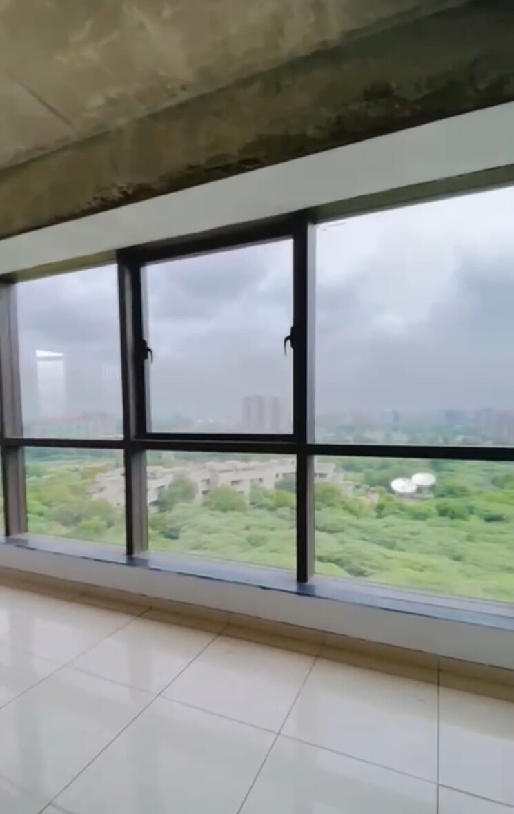 Room, gota Commercial Office Space 961 Sq.Ft. In Gota Ahmedabad 9168402