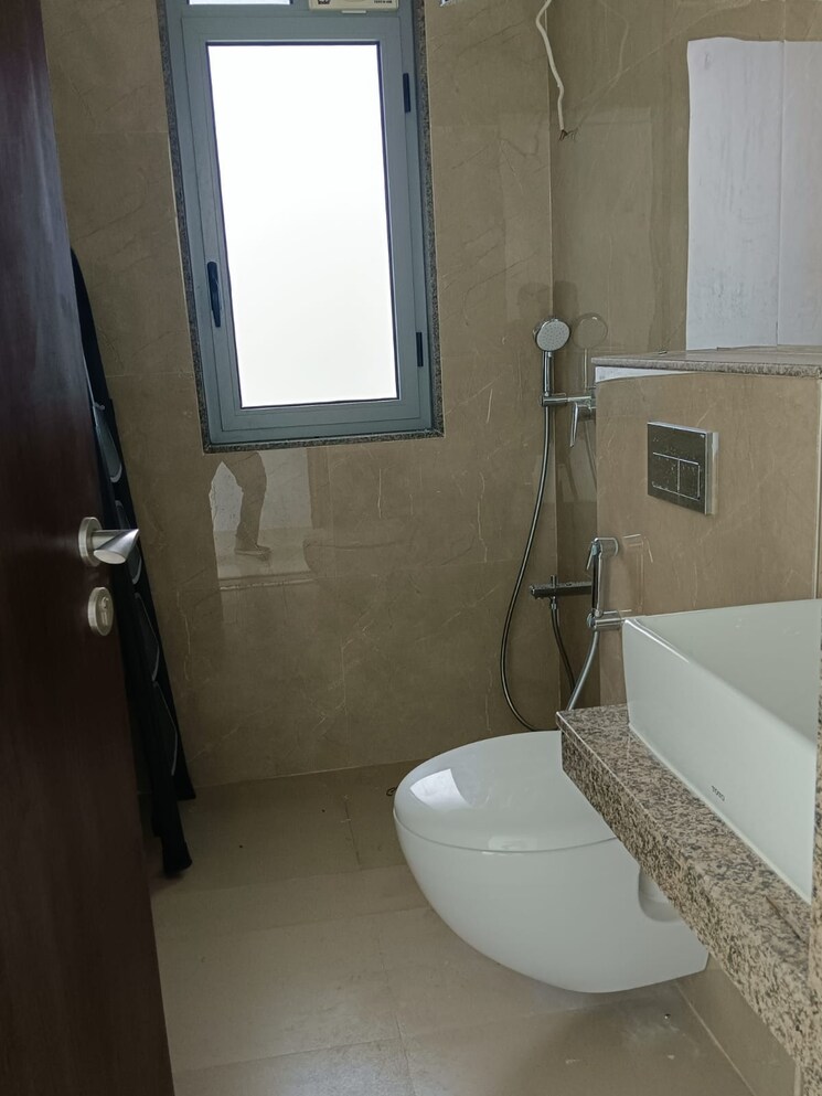 Bathroom, sunteck-city-avenue-1 3 Bedroom 892 Sq.Ft. Apartment In Goregaon West Mumbai 9168407