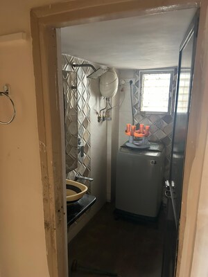 Bathroom in 2 BHK Apartment at Vardhman Vatika, Majiwada – for Sale