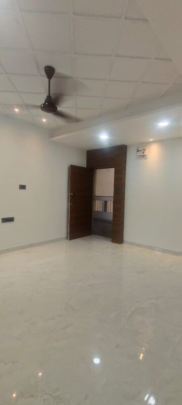 Room in 2 BHK Apartment at Netra Apartment, Nerul – for Rent