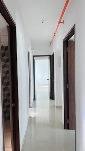  3 BHK Apartment at Kalpataru Immensa, Kolshet Road – for Sale