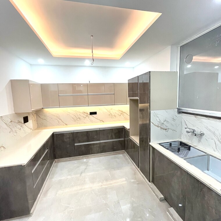 Kitchen, parklands 4 Bedroom 250 Sq.Yd. Builder Floor In Sector 85 Faridabad 9168553