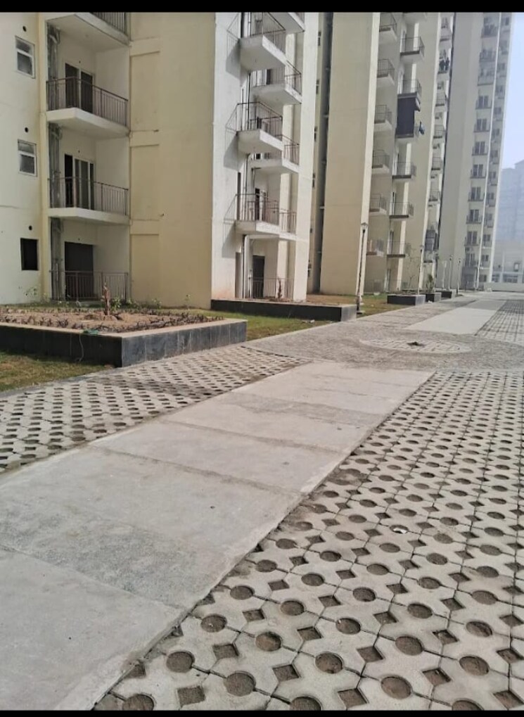 Exterior View, amrapali-enchante 3 Bedroom 1050 Sq.Ft. Apartment In Tech Zone 4 Greater Noida Greater Noida 9168544