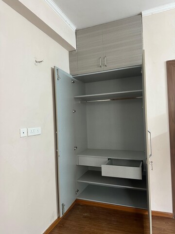 Furnished Amenities in 3 BHK Apartment at Amrapali Enchante, Tech Zone 4 Greater Noida – for Sale