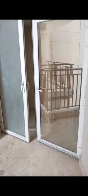 Staircase in 2.5 BHK Apartment at Ratan Pearls, Sector 16 Greater Noida – for Sale